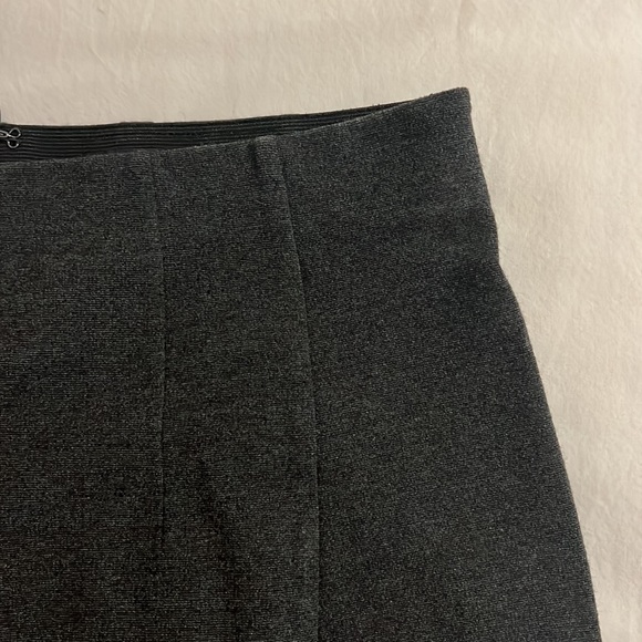 Ann Taylor Dark Graphite Size 2 Stretchy Pencil Skirt - Picture 2 of 3